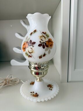 Vintage 80’S Hurricane Milk Glass Table Top White Floral Lamp 12” Working Order